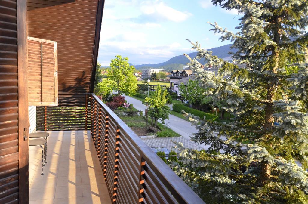 Apartment Galerija Radovljica Extérieur photo