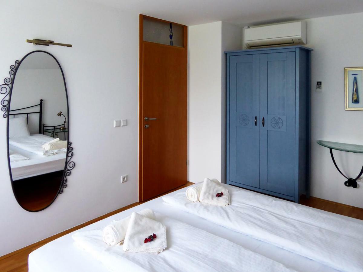 Apartment Galerija Radovljica Extérieur photo
